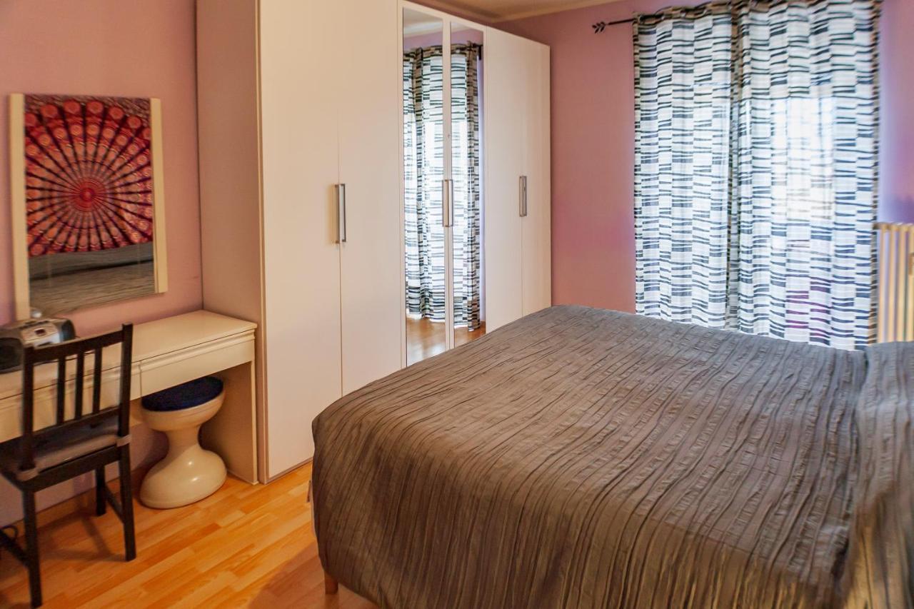 Ferienwohnung Attico Con Vista Turin Exterior foto