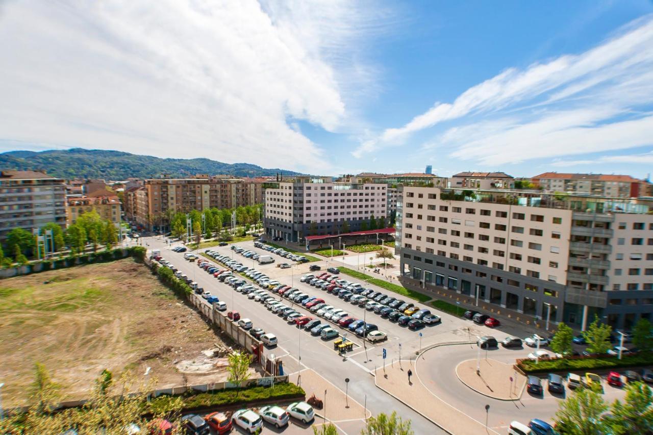 Ferienwohnung Attico Con Vista Turin Exterior foto