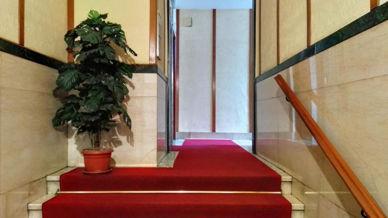 Ferienwohnung Attico Con Vista Turin Exterior foto